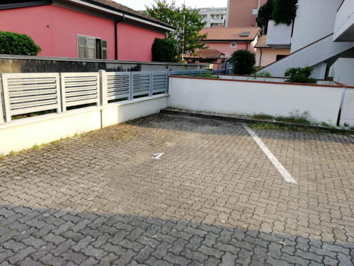 Ferienwohnung La Casa Dei Bebi Carrara Exterior foto