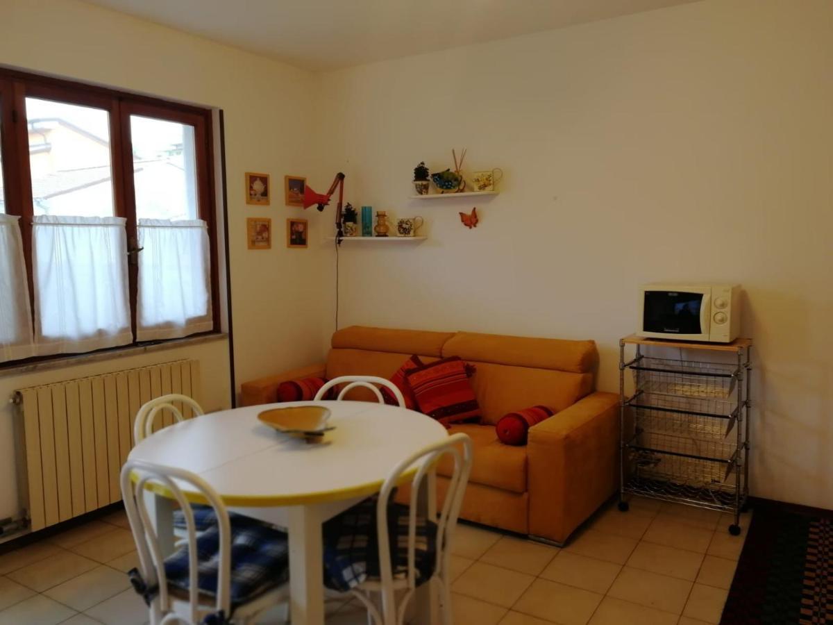Ferienwohnung La Casa Dei Bebi Carrara Exterior foto